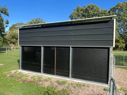 Portable Horse Shelter 3.5(W)x4.5(D)x2.8(H)m